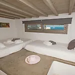 Amallini Mykonos Villa Super Paradise Beach (Mykonos)