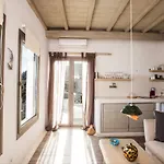 Amallini Mykonos Villa *