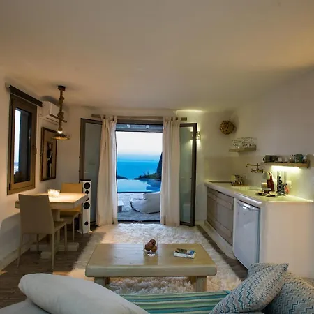 Amallini Mykonos فيلة
