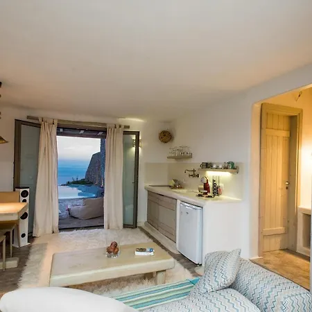 Amallini Mykonos سوبر بارادايس بيتش