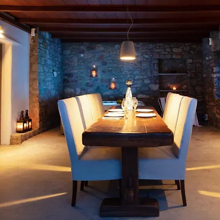Amallini Mykonos Super Paradise Beach (Mykonos)
